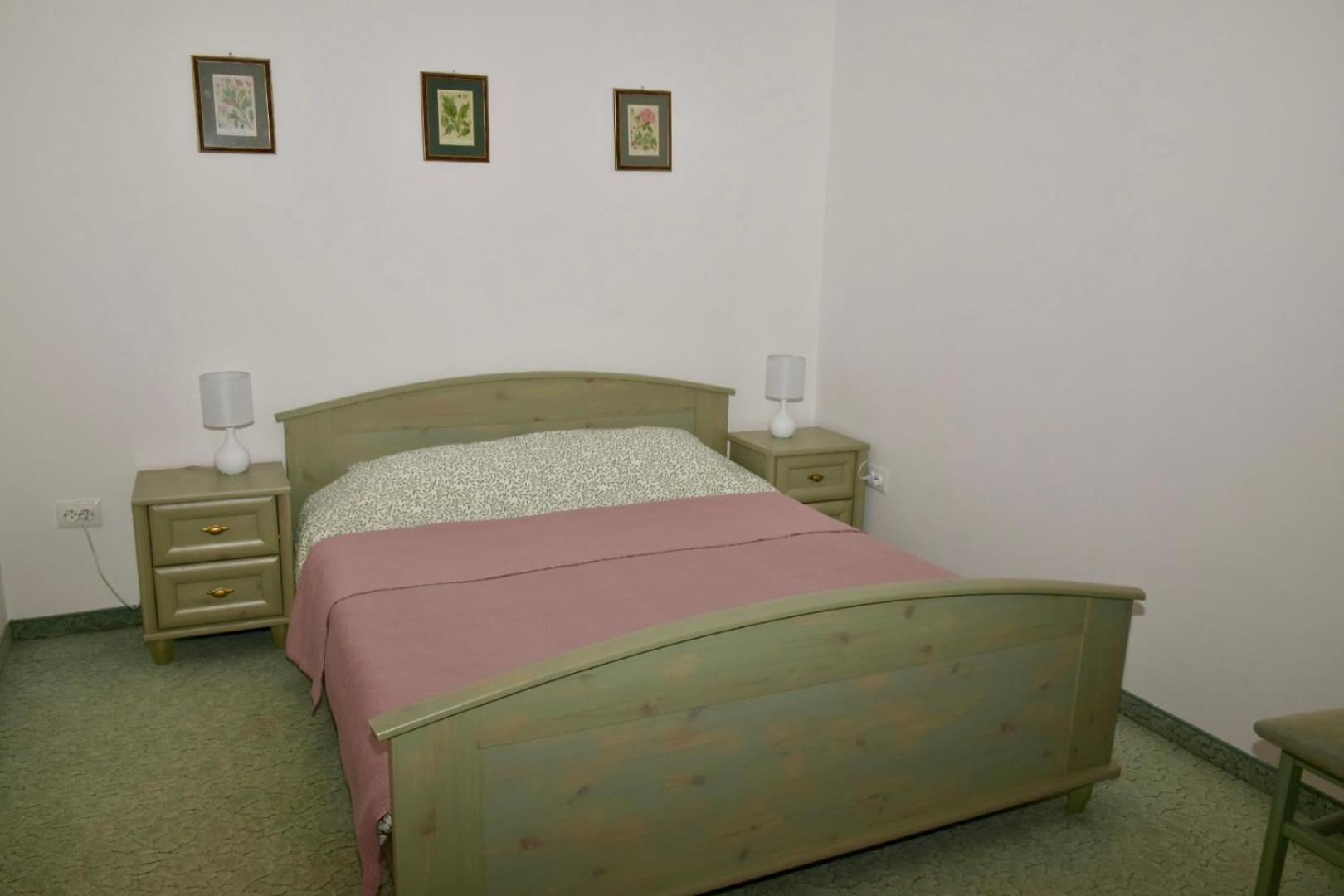 Eden Panzio Aparthotel Buk Luaran gambar