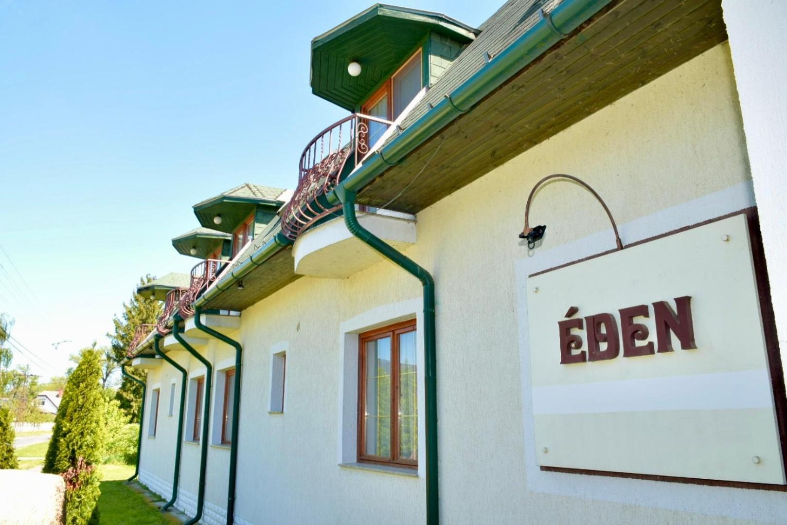 Eden Panzio Aparthotel Buk Luaran gambar